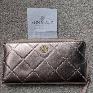 New Tory Burch Georgia Metallic Zip Wallet